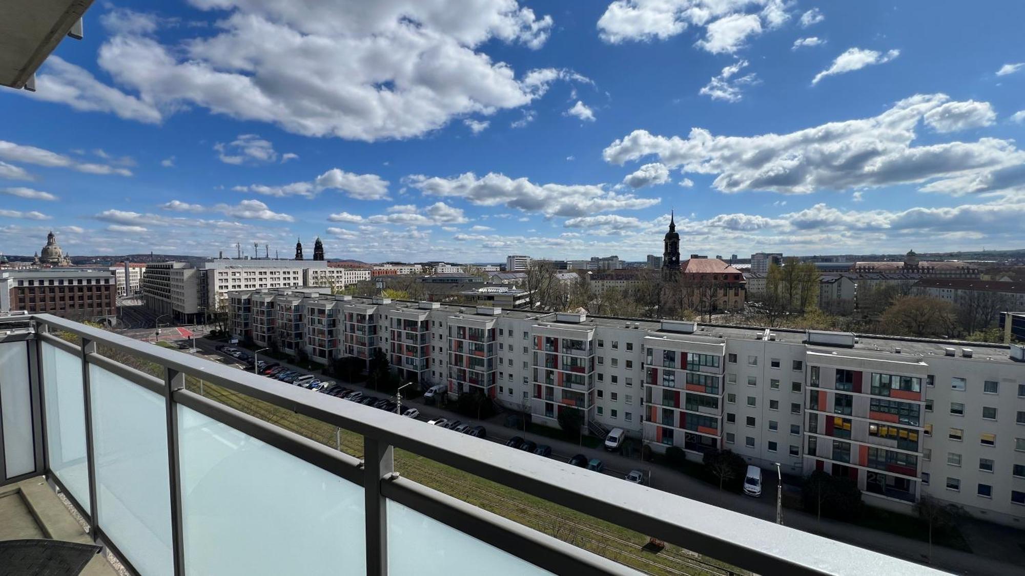 Apartment Mit Penthouse Charakter In Dresden Exterior foto
